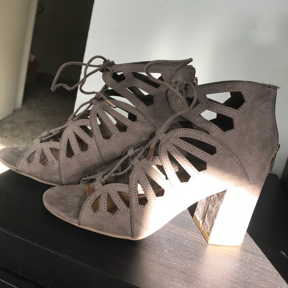 BAMBOO Shoes - SEXY Taupe Lace-Up Heels!!